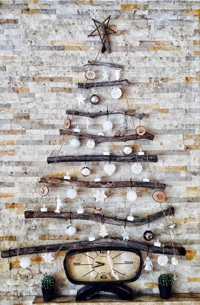 Christmas decorating tips